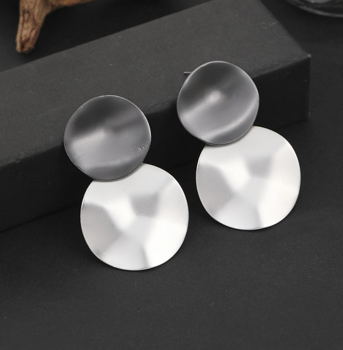 Retro Geometric Matte Circle Dangle Earrings