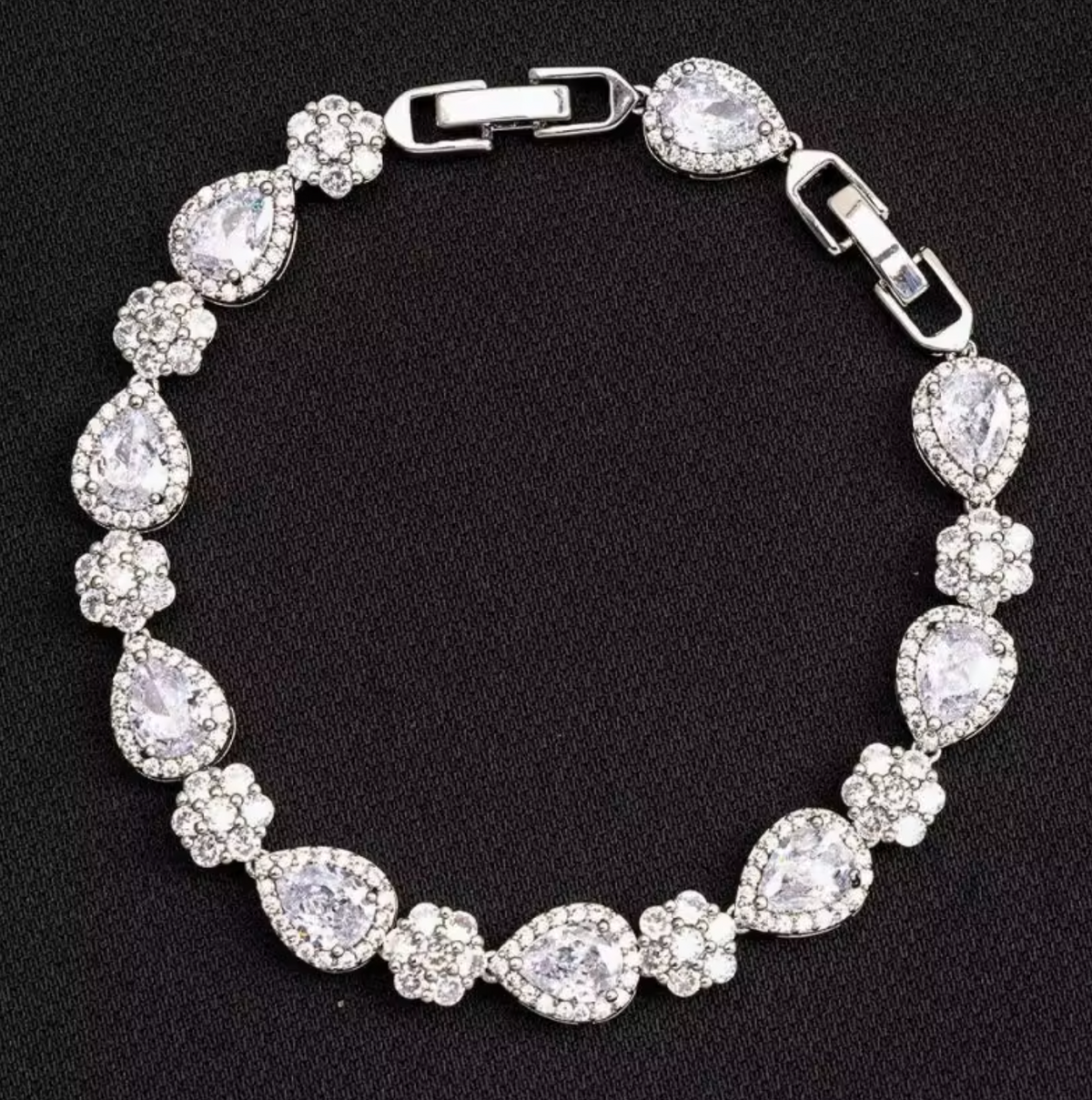 Luxury Silver-Plated Teardrop Zircon Tennis Bracelet