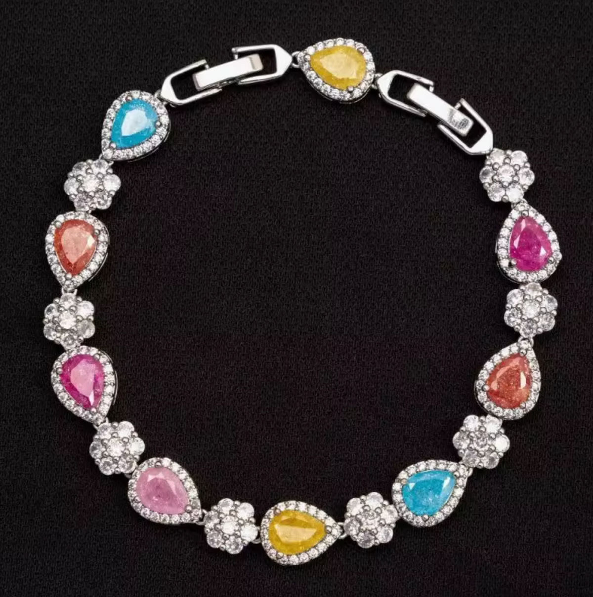 Luxury Silver-Plated Teardrop Zircon Tennis Bracelet