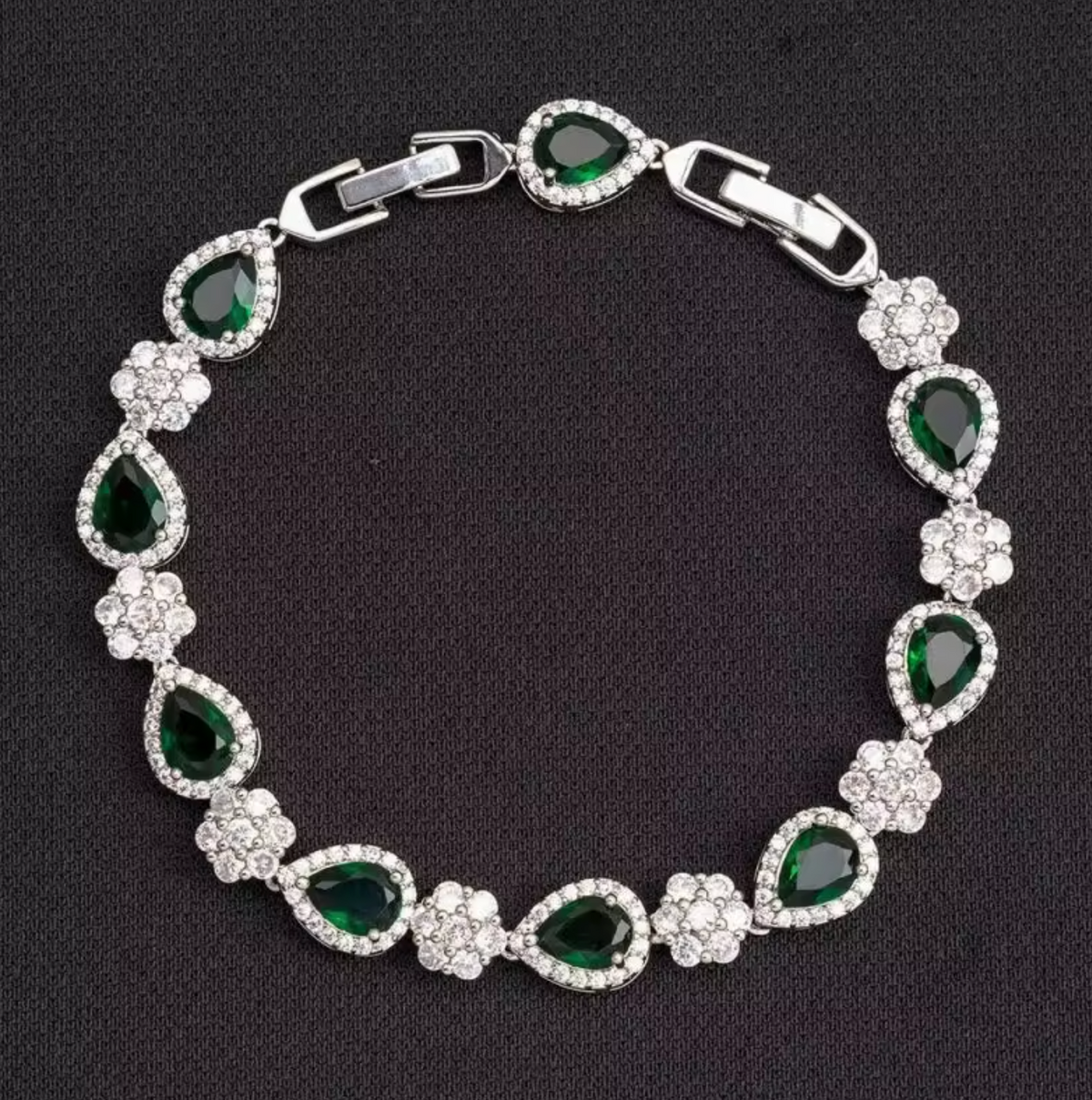 Luxury Silver-Plated Teardrop Zircon Tennis Bracelet