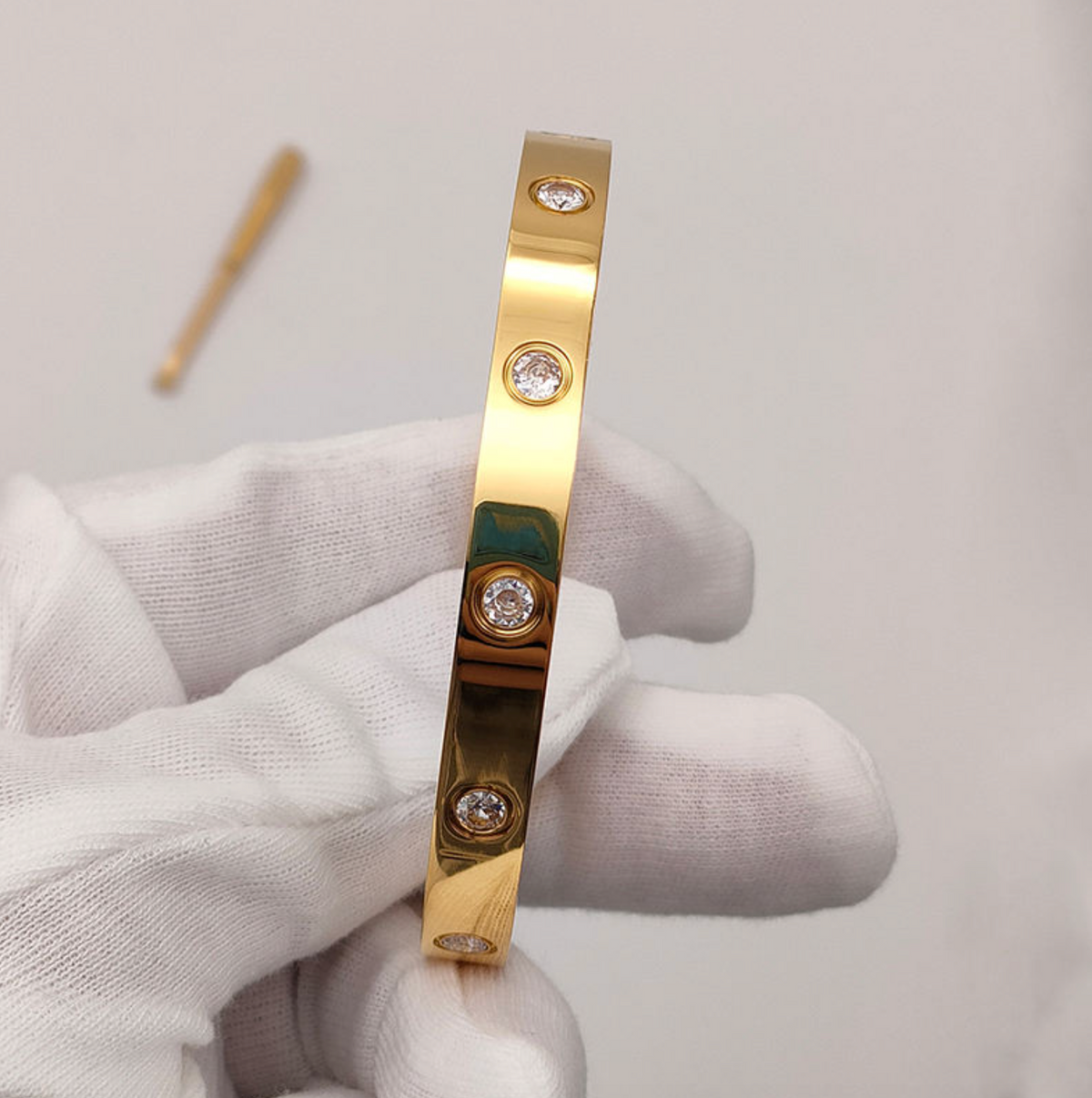 18K Gold Plated Screw Bangle Bracelet